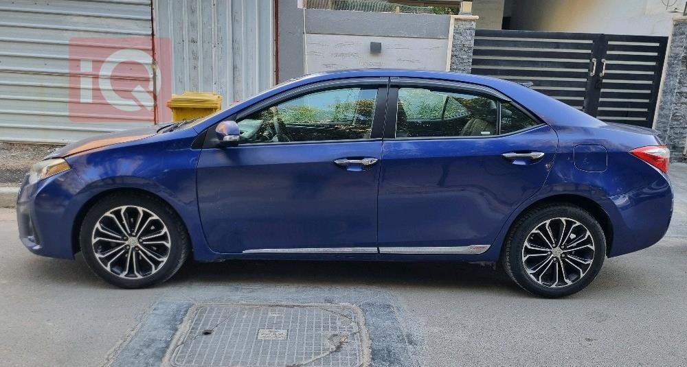 تويوتا كورولا